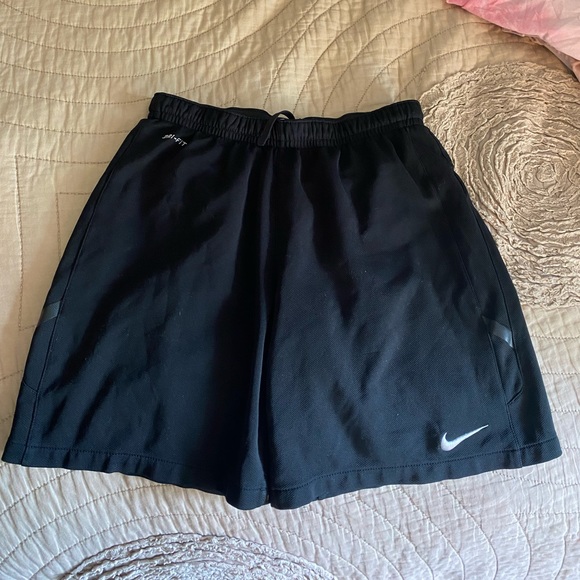 Nike Pants - Size small, Nike shorts